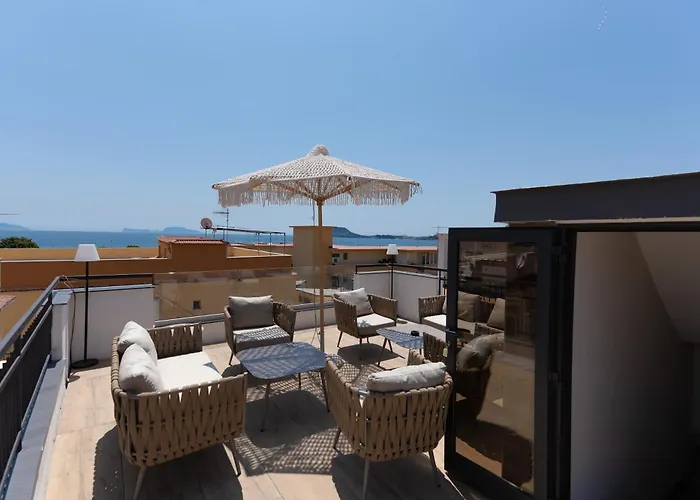 Kira Suite And Rooms